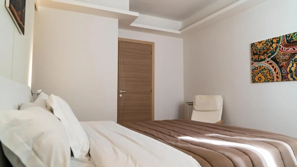 Lägenhet Residence Rapisardi By Receptio CTA Italien